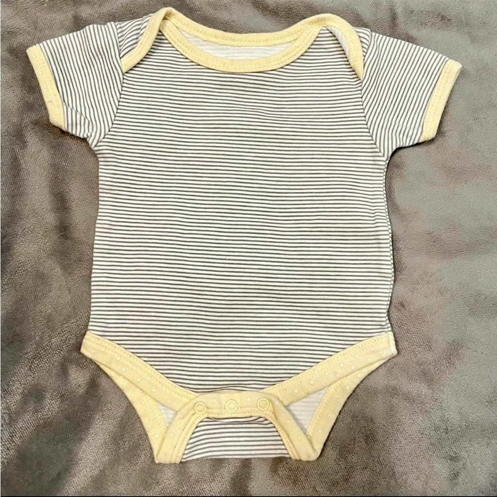 4/$10 - Little Tots Bodysuit